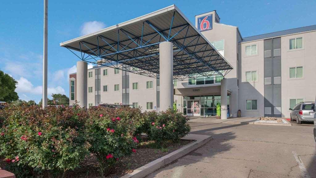 罗斯威尔第6汽车旅馆 罗斯韦尔 外观 照片